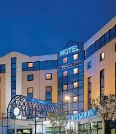 Kyriad Prestige Roissy-en-France